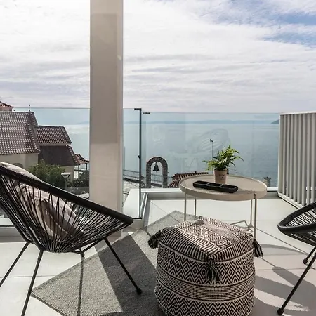 Noema Premium Neos Marmaras