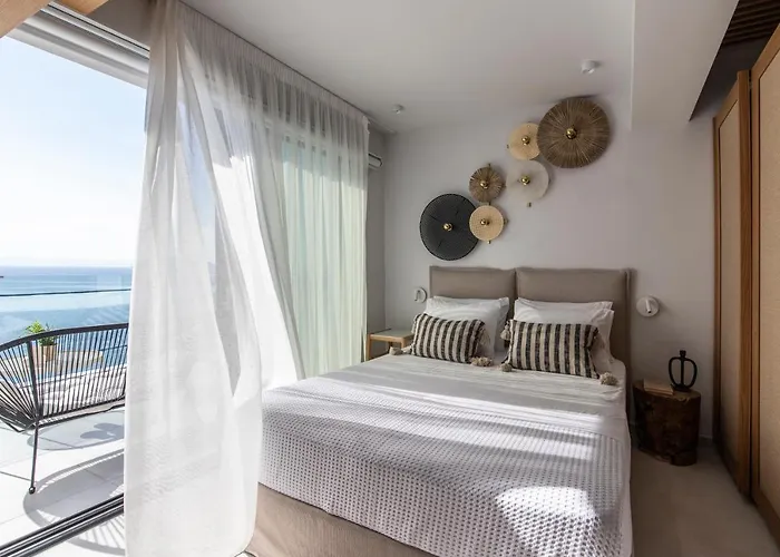 Noema Premium Aparthotel 4*